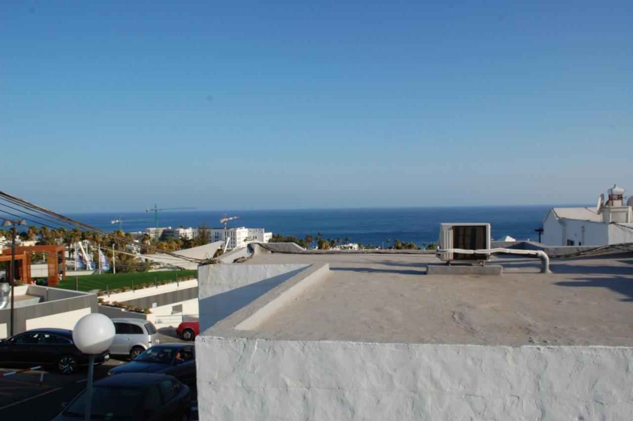 Casa Arrigo - Splendido Bungalow Centrale Con Grande Terrazza E Vista Mare Puerto del Carmen  Kültér fotó