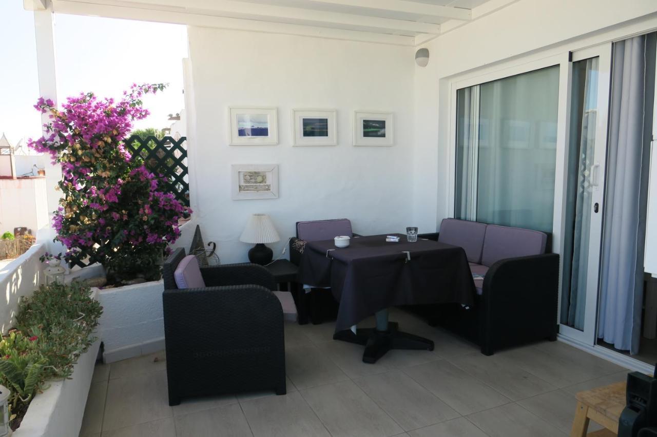 Casa Arrigo - Splendido Bungalow Centrale Con Grande Terrazza E Vista Mare Puerto del Carmen  Kültér fotó